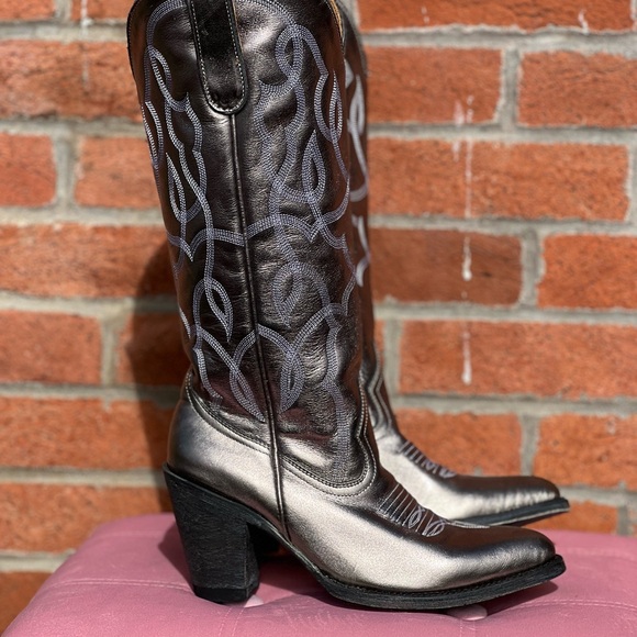 Idyllwind Shoes - Idyllwind Miranda Lambert Silver Boot